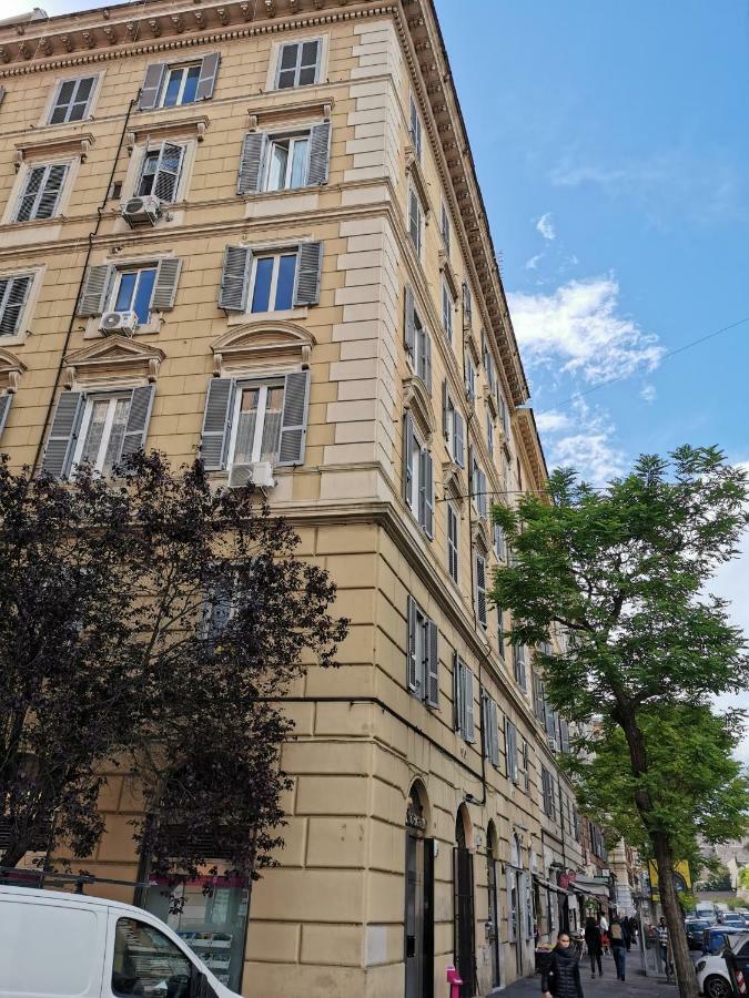 109 Suites Roma エクステリア 写真