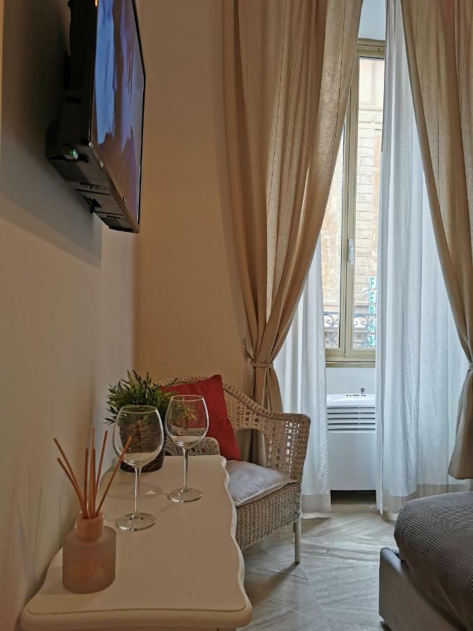 109 Suites Roma エクステリア 写真