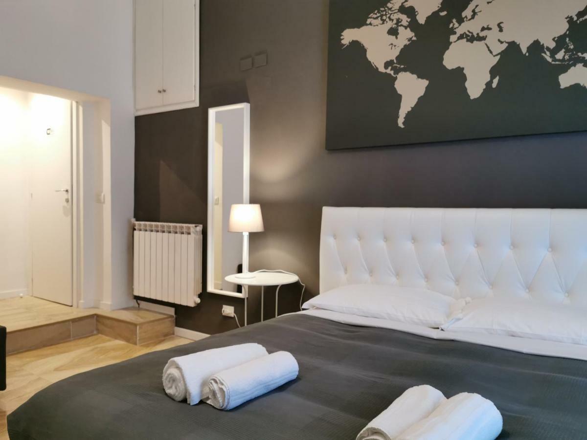 109 Suites Roma エクステリア 写真